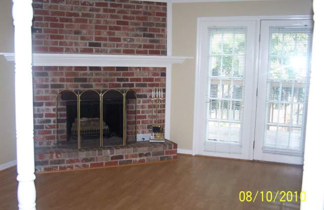 5039 Bell Drive Gallery 3