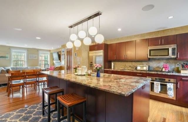 286 Shawmut Ave 3 - 286 Shawmut Avenue, Boston, MA 02118