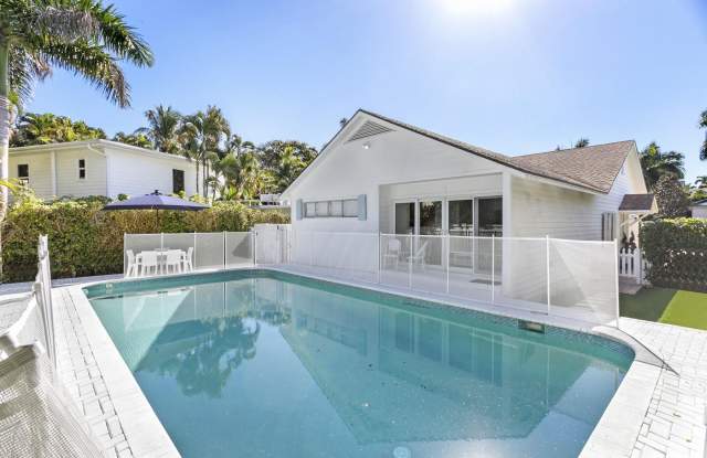 211 Miraflores Drive photos photos