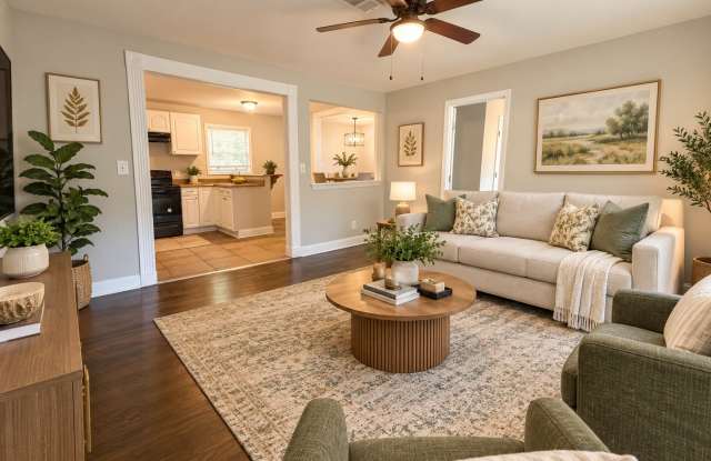 Charming 3 Bedroom 2 Bath Ranch in Powder Springs! Gallery 3