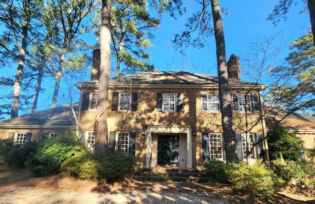 Sprawling Home in Bay Colony photos photos