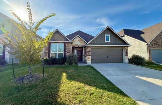 4/3 house in Midway ISD. photos photos 4/3 house in Midway ISD. photos photos