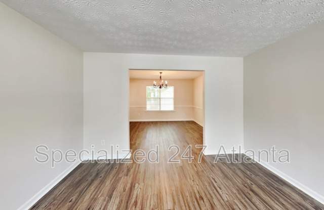 1597 Beech Grove Dr Gallery 3