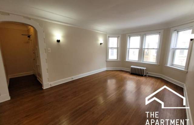 1804 West Farwell Ave. photos photos