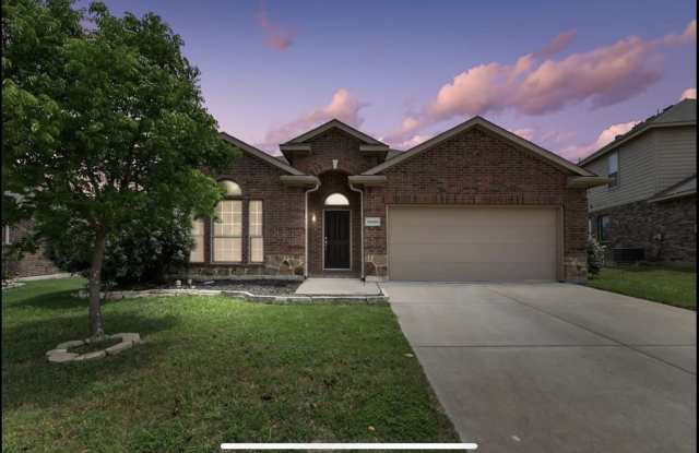 10856 Middleglen Road Gallery 2