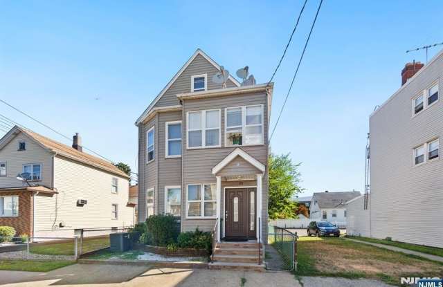 171 Wallington Avenue 1st Floor photos photos