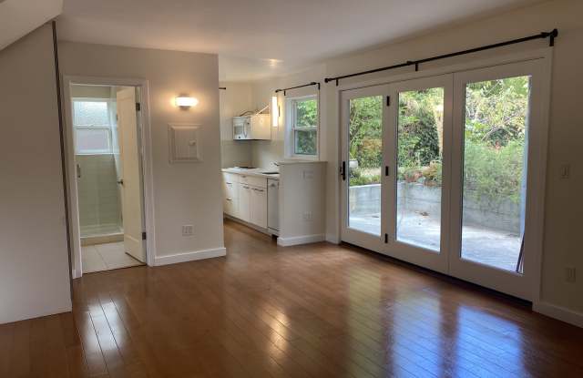 1831 Woolsey Street - A Gallery 2