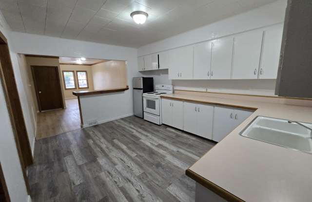 139 Central Ave photos photos