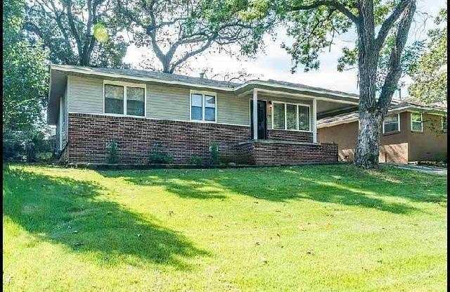 134 Sheridan Road photos photos