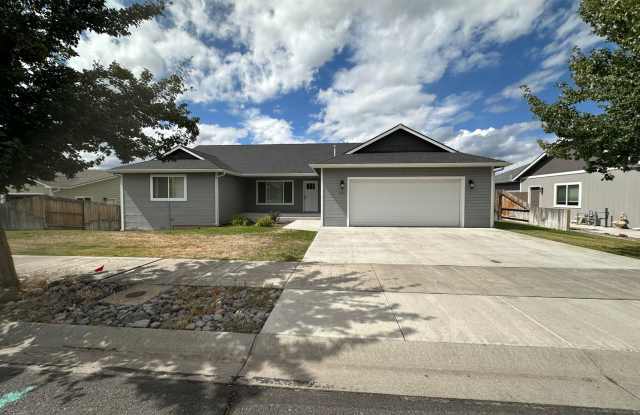 921 Quail Point Ct photos photos