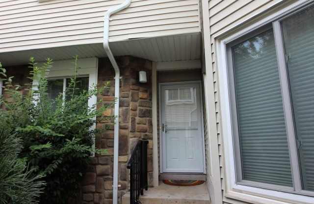 1059 Schmidt Lane Gallery 1