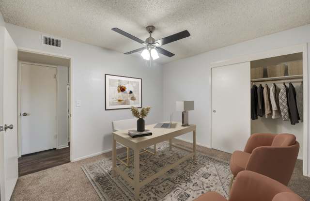 Cedar Oaks Gallery 3