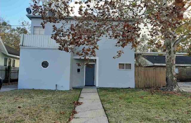 2565 N North Street - 2565 North St, Beaumont, TX 77702