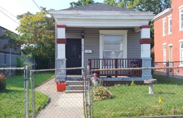 2 Bedroom Home in Portland photos photos