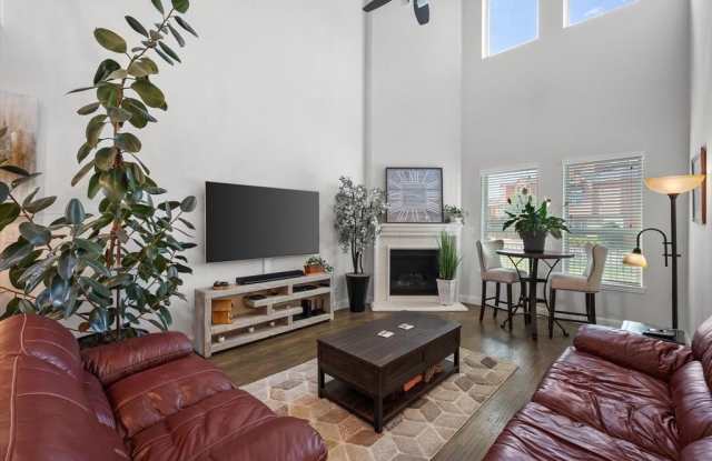 2685 Venice Drive - 2685 Venice Drive, Grand Prairie, TX 75054