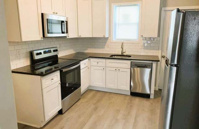 1314 S MYRTLEWOOD Street photos photos