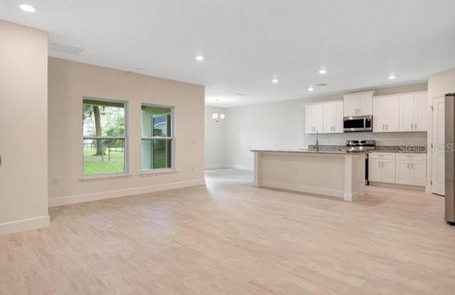 16239 SE 84TH Terrace Gallery 3
