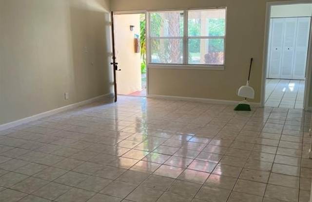 7800 SW 37 dr photos photos