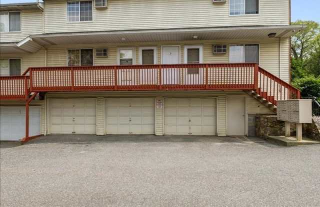 114 Bucks Hill Road photos photos