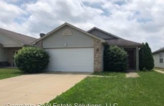 5123 Sandy Forge Dr - 5123 Sandy Forge Drive, Indianapolis, IN 46221