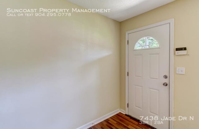 7438 Jade Dr N Gallery 2