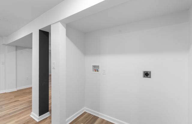 4026 Taylor Boulevard - 2 photos photos