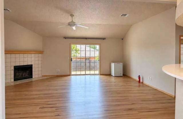17313 Cedarwood Drive Gallery 2