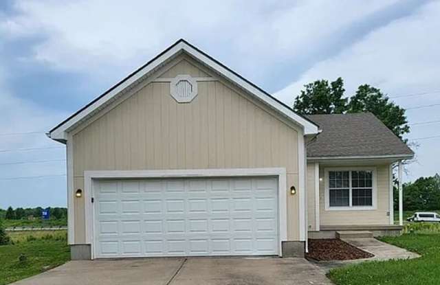 1020 NE Queens Ct photos photos