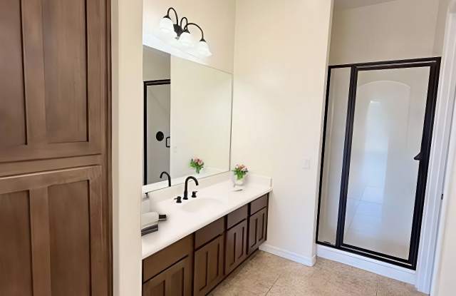 5998 North 78th Street - 5998 North 78th Street, Scottsdale, AZ 85250