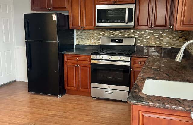 90 Ward St photos photos