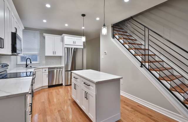 Amazing Fully Renovated 3 bed 2.5 Bath Brewerytown Home! photos photos