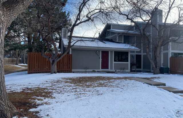 Low Maintenance Ranch Condo photos photos