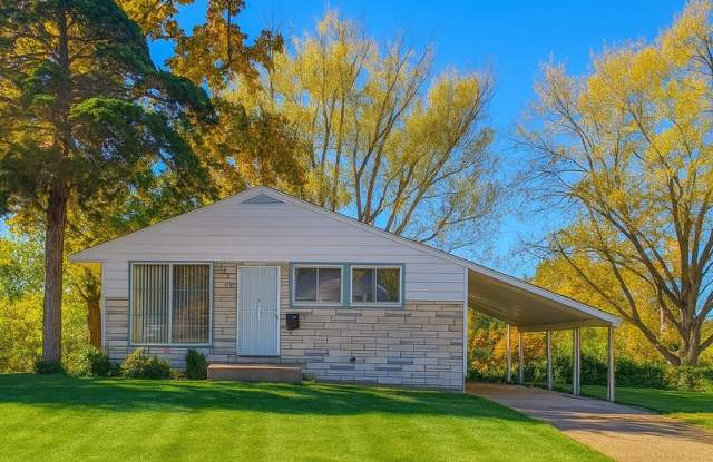 277 Roderick Dr photos photos