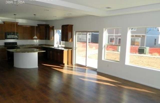 4726 Walden Court Gallery 4
