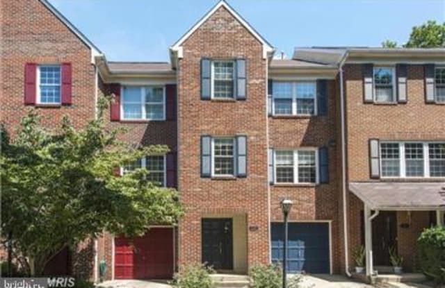 2149 DOMINION WAY - 2149 Dominion Way, Idylwood, VA 22043