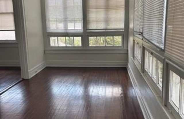 7836 ST CHARLES Avenue Gallery 4