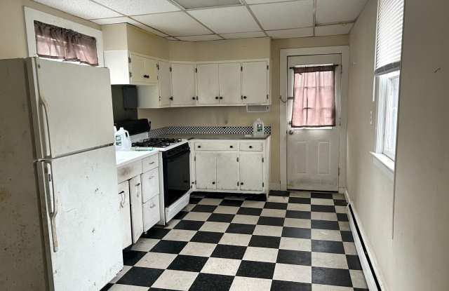 6591 RUDDEROW AVENUE Gallery 4