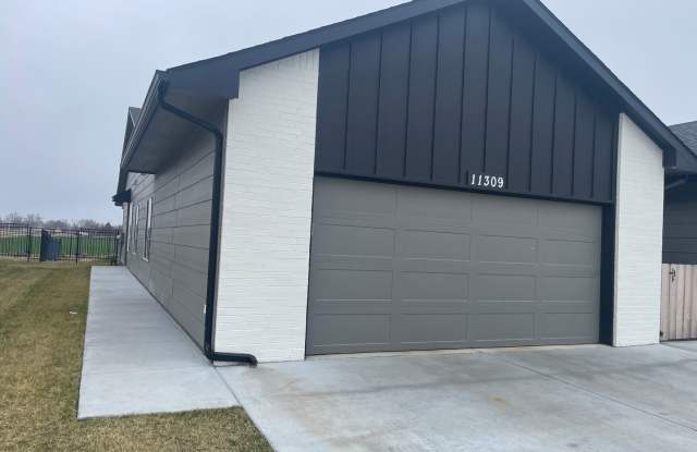 11309/11 W 35th photos photos