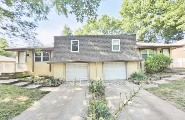 1303 SW Sunset St - 1303 Southwest Sunset Street, Blue Springs, MO 64015 1303 SW Sunset St - 1303 Southwest Sunset Street, Blue Springs, MO 64015