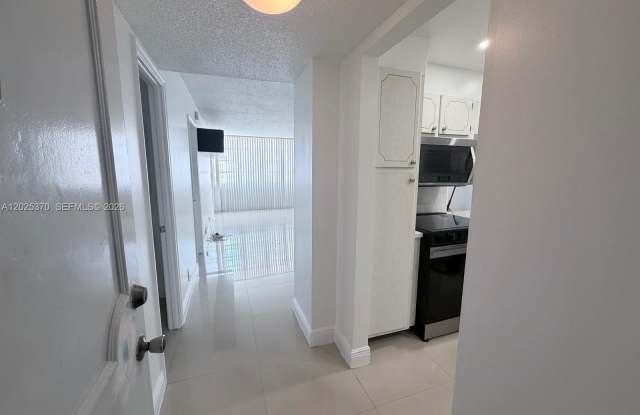 1825 S Ocean Dr photos photos 1825 S Ocean Dr photos photos
