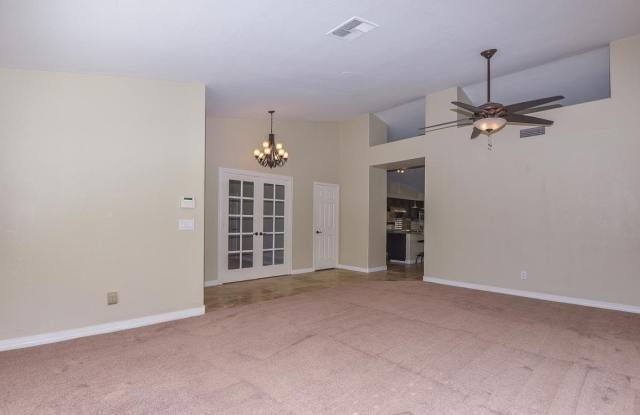 1641 E Montoya Ln Gallery 4