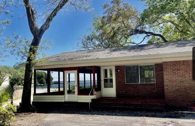 34 Meigs Drive Gallery 2