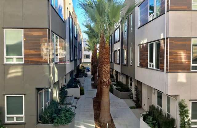 5124 Melrose Avenue Gallery 3