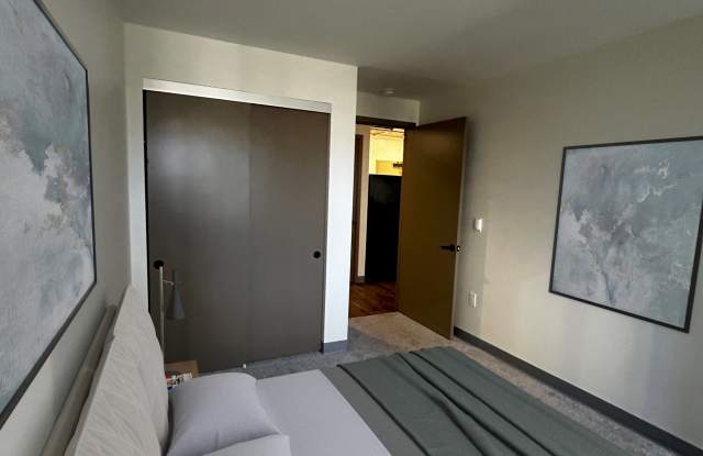 1060 Bishop Gallery 2