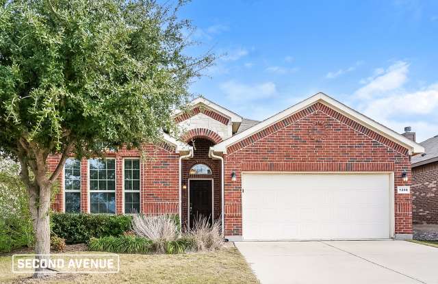 1208 Ashley Dr - 1208 Ashley Drive, Weatherford, TX 76087
