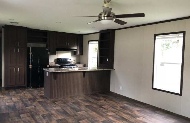 23453 Walker South Road photos photos
