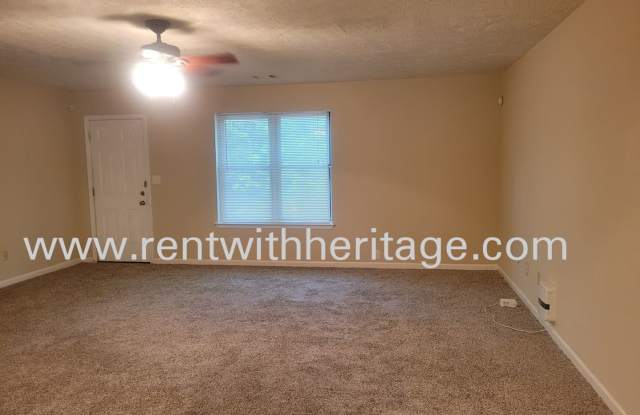 WOW!!!.....AWESOME BRICK TOWNHOME ( CORNER UNIT ) GREAT HOME IN GREAT LOCATION Gallery 4