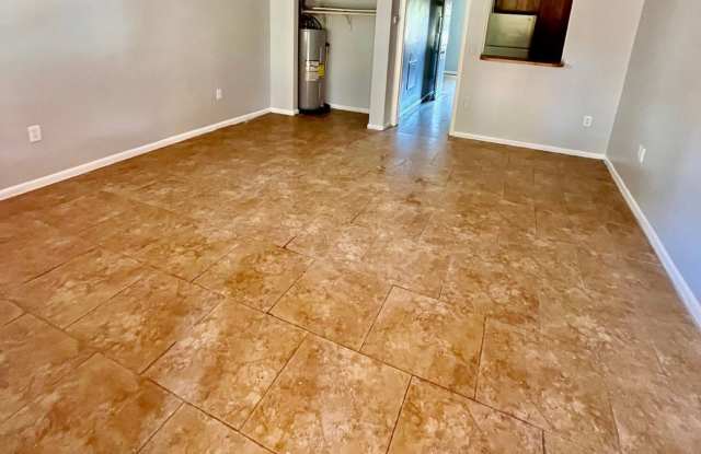 525 Morgan Apt 5 photos photos