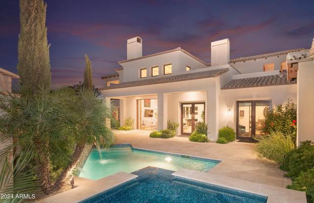 3965 E SIERRA VISTA Drive Gallery 2