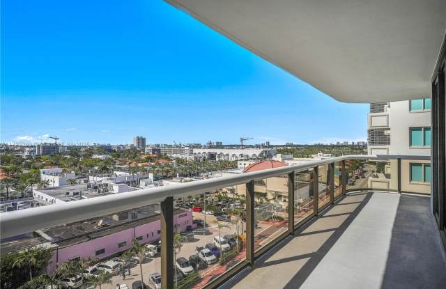 9455 Collins Ave photos photos